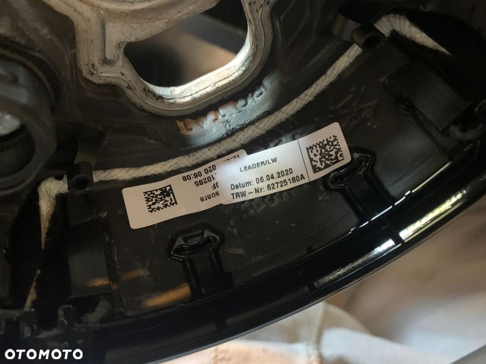 AUDI Q2 81A KIEROWNICA SKÓRA MULTIFUNKCJA JAK NOWA - 9