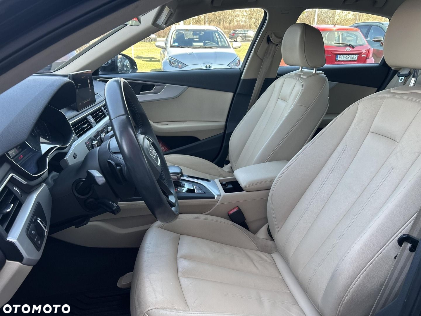 Audi A4 40 TFSI S tronic - 9