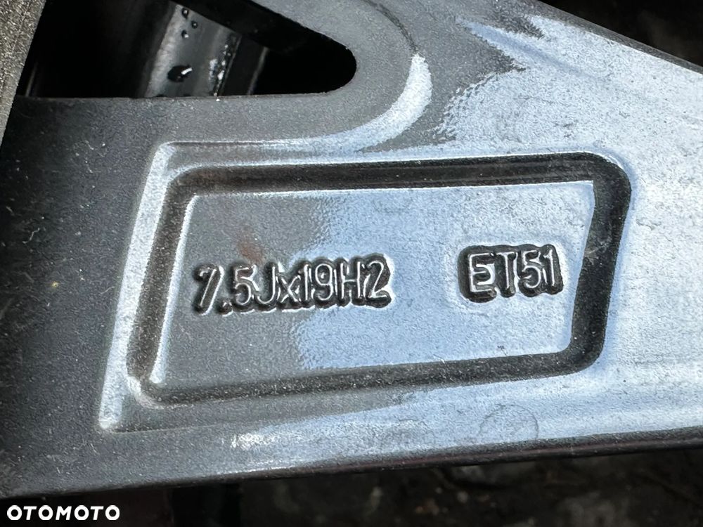 Felga VW Golf 5G 5G0071499 7,5J x 19 ET 51 1szt. - 5