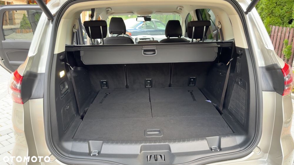 Ford S-Max 2.0 TDCi 4WD Titanium PowerShift - 21