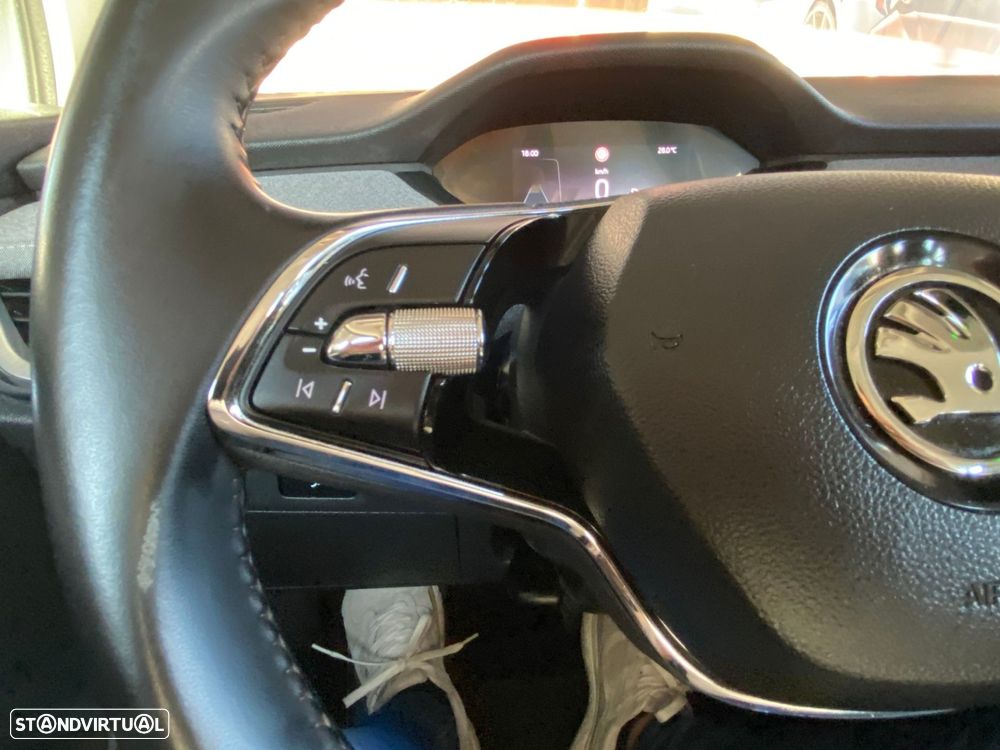 Skoda Enyaq iV 60 - 16