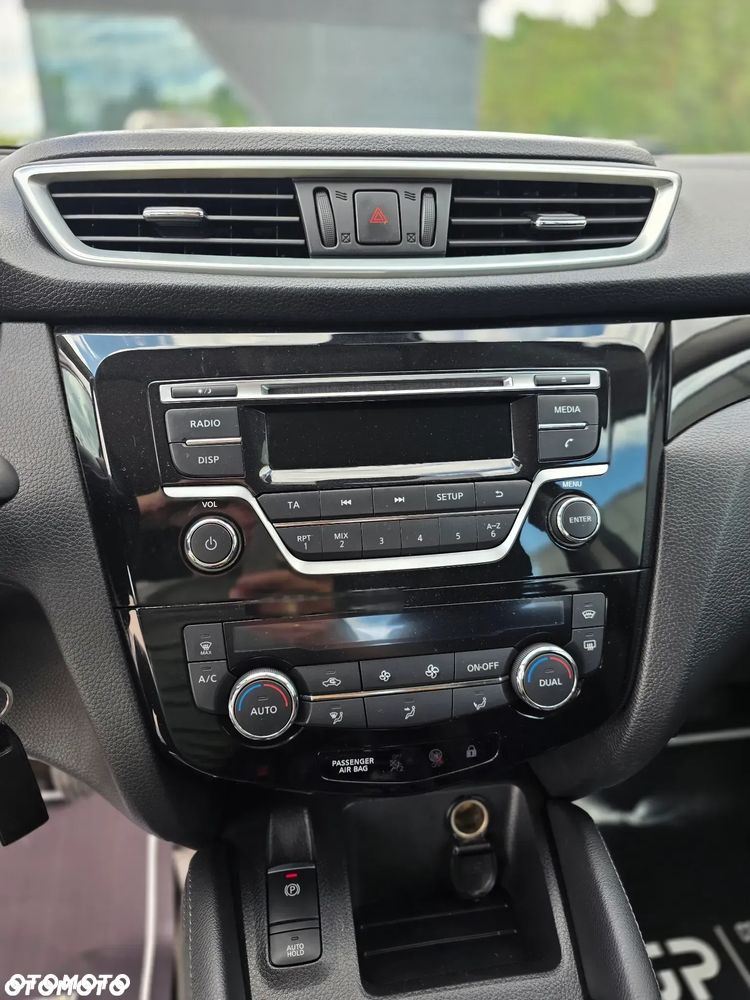 Nissan Qashqai 1.2 DIG-T Tekna EU6 - 21