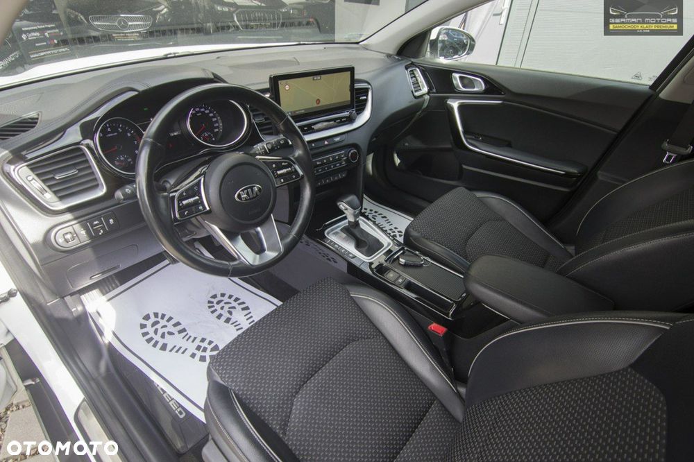 Kia XCeed 1.6 T-GDI Business Line DCT - 21