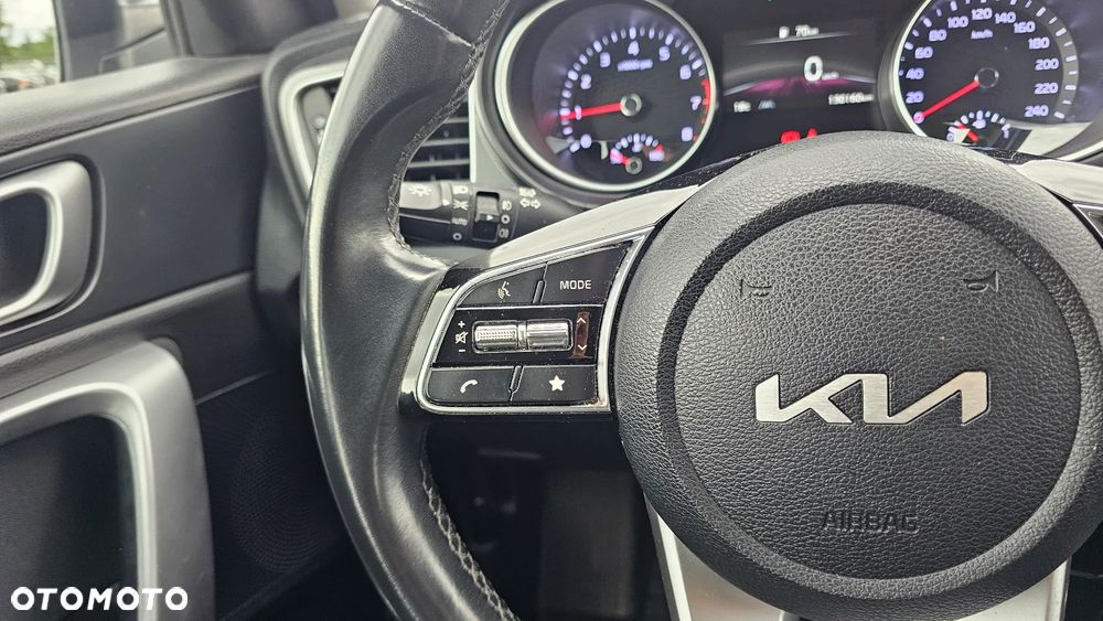 Kia Ceed 1.5 T-GDI M - 8