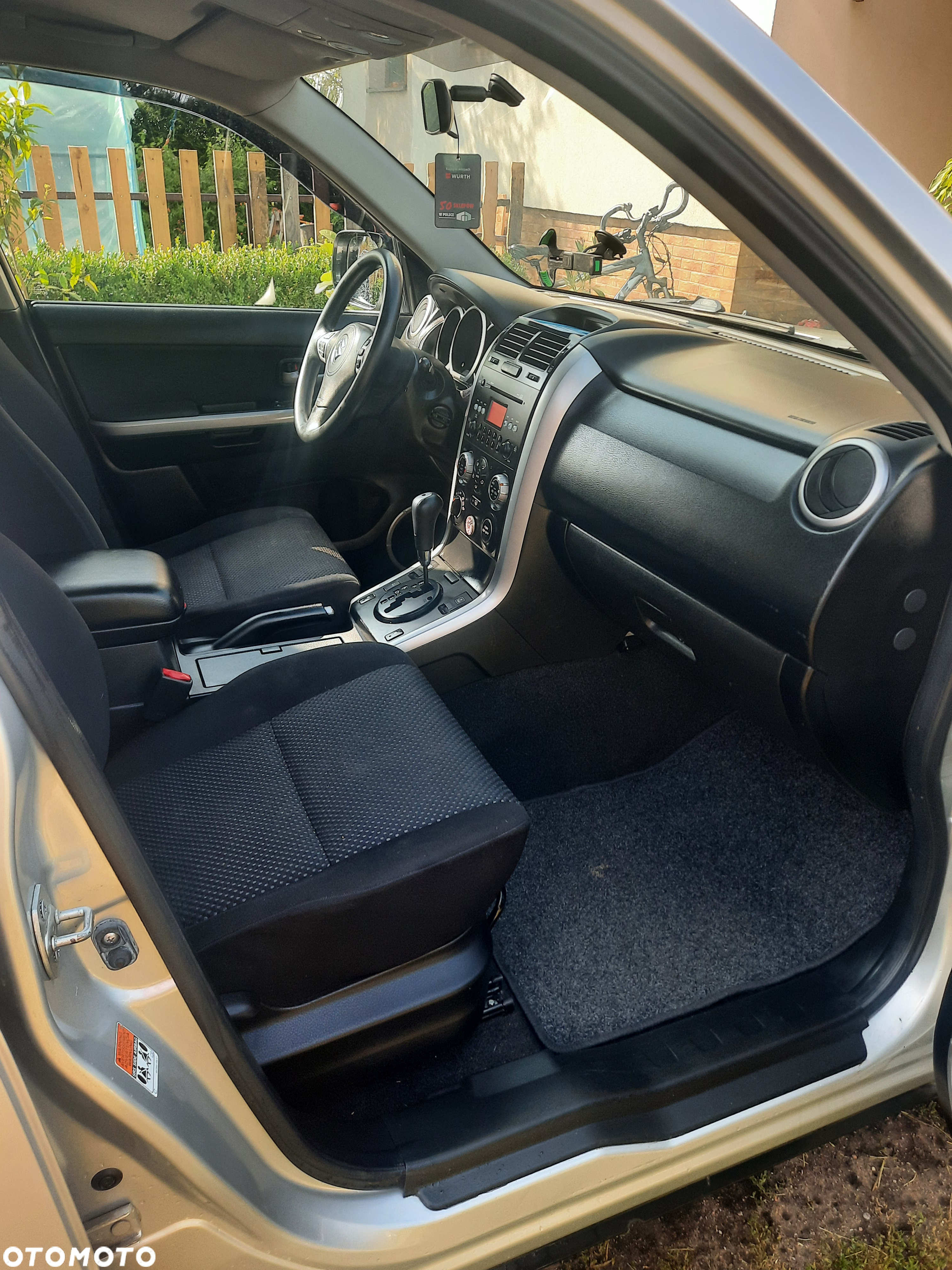 Suzuki Grand Vitara 2.0 De Luxe - 5