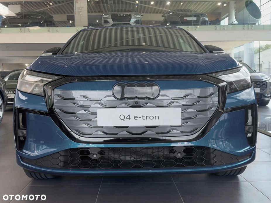 Audi Q4 e-tron - 5