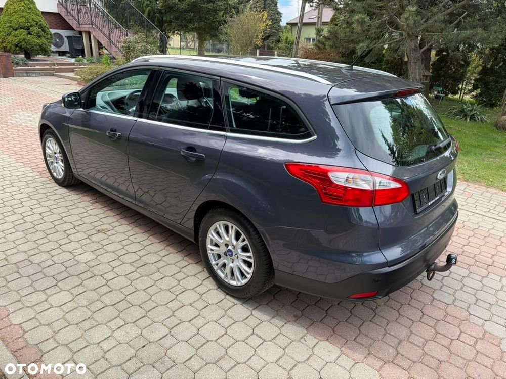 Ford Focus 1.6 Titanium - 4
