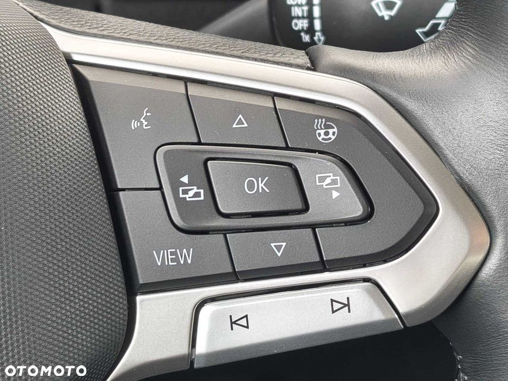 Volkswagen Tiguan Allspace 2.0 TDI Life 7os - 25