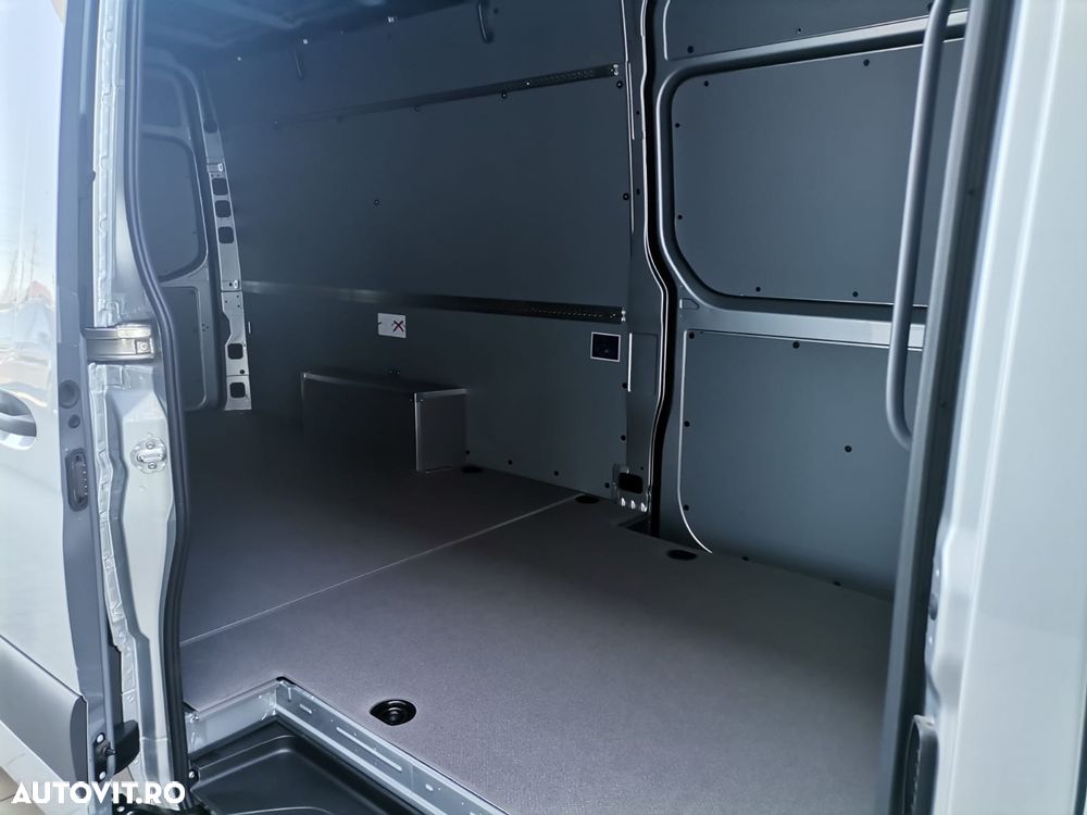 Mercedes-Benz Sprinter 317 CDI furgon lung PRO - 14