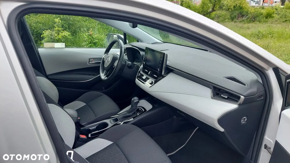 Toyota Corolla 1.8 Hybrid Comfort - 6
