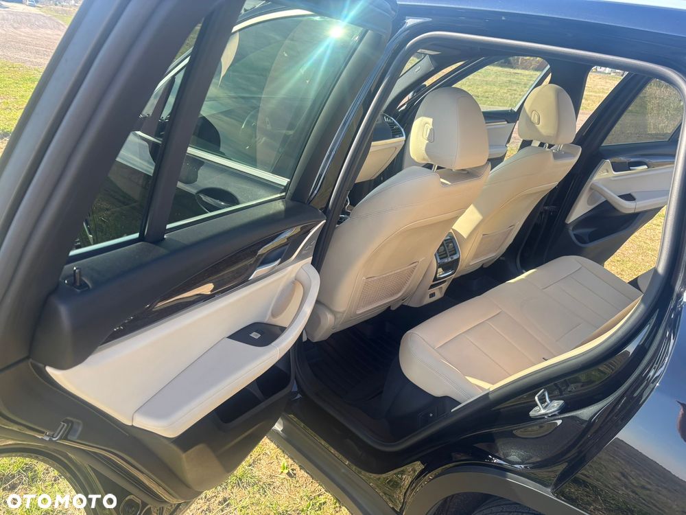 BMW X3 xDrive30i xLine - 11
