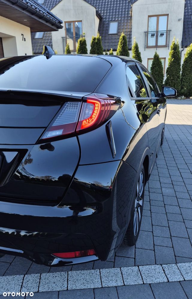 Honda Civic 1.8 Elegance - 35