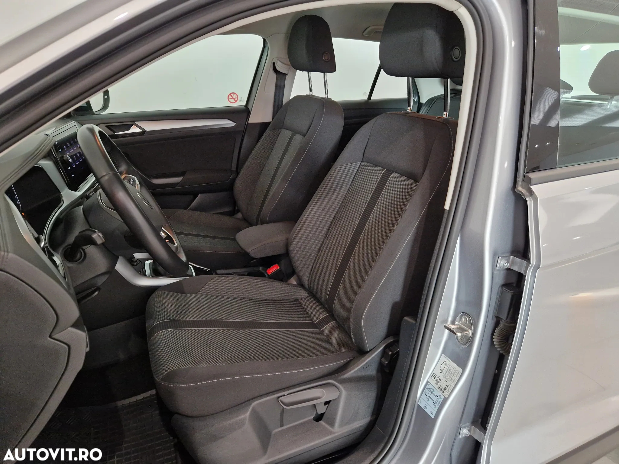Volkswagen T-ROC 1.0 TSI Life - 11