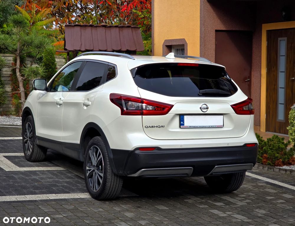 Nissan Qashqai 1.3 DIG-T N-CONNECTA - 14