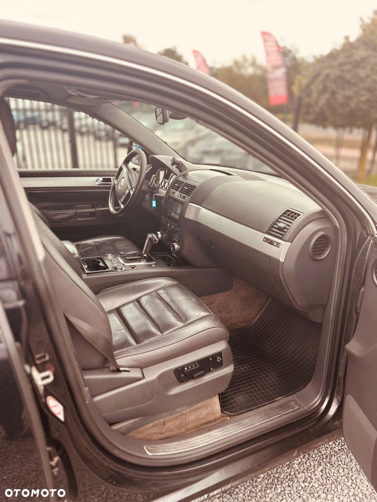 Volkswagen Touareg 5.0 V10 TDI Tiptr - 8