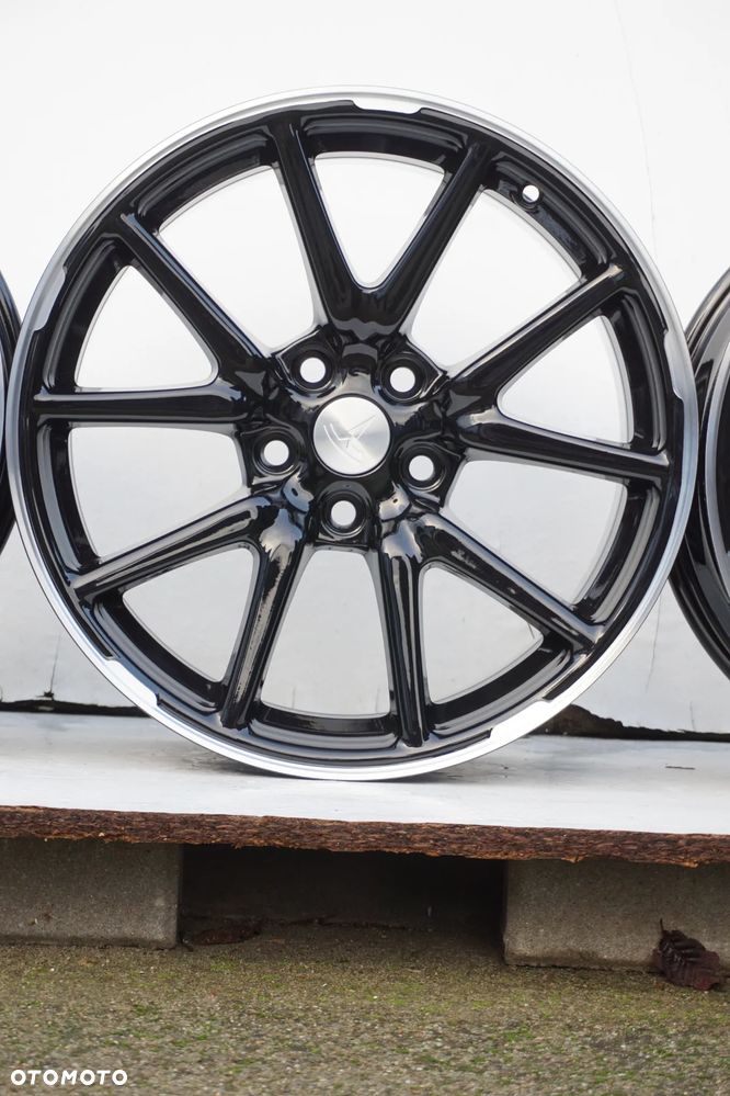 Tesla 5x114,3 18 8,5J et40 stan bdb - 7