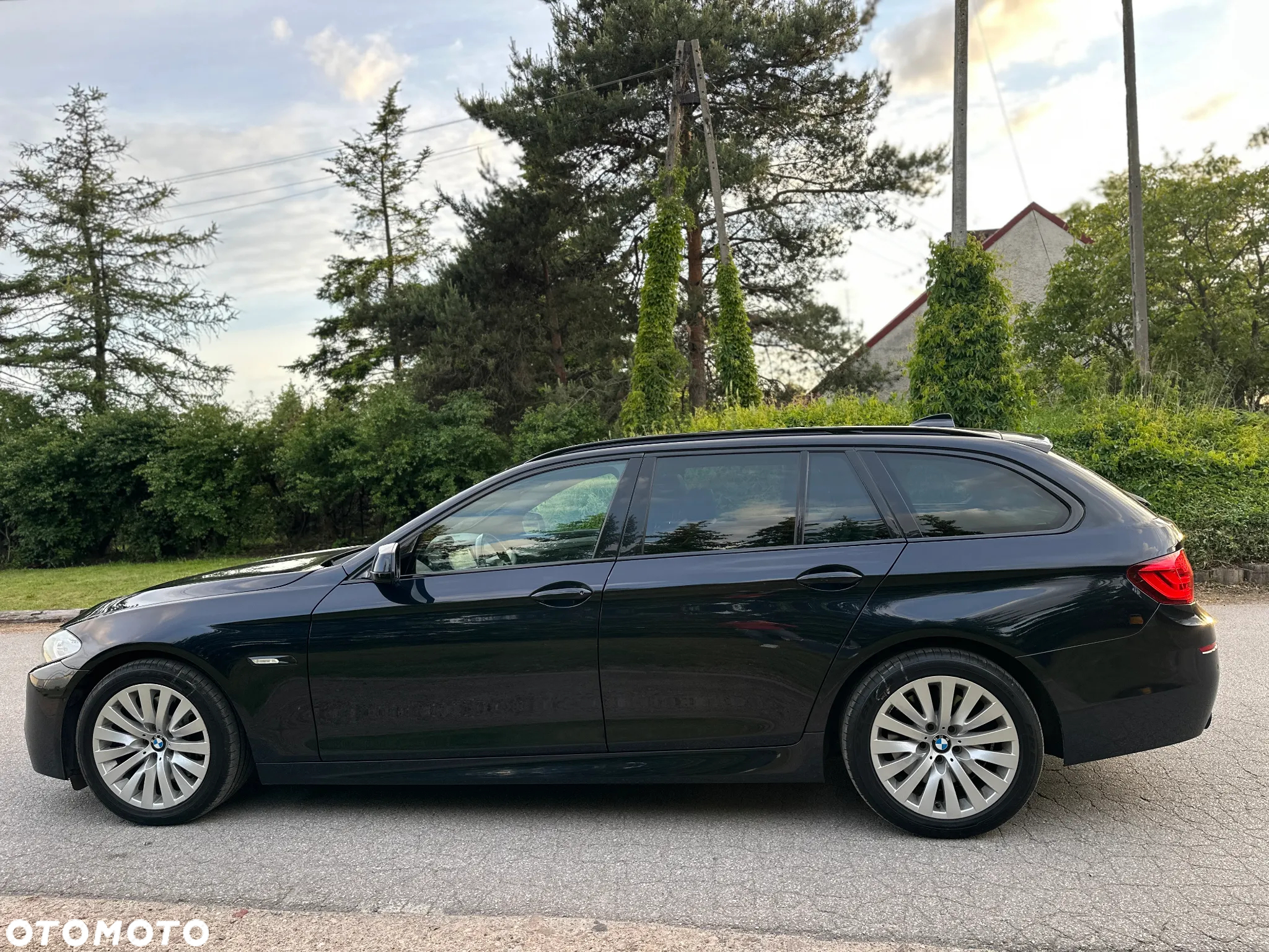 BMW Seria 5 530d xDrive - 6