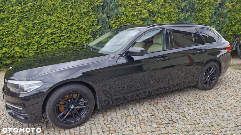 BMW Seria 5 520d Luxury Line sport - 3