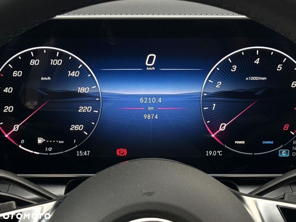 Mercedes-Benz GLC - 13