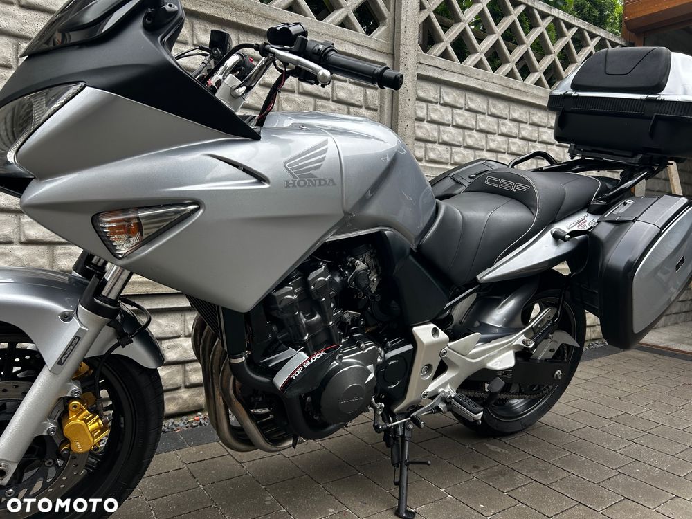 Honda CBF - 17