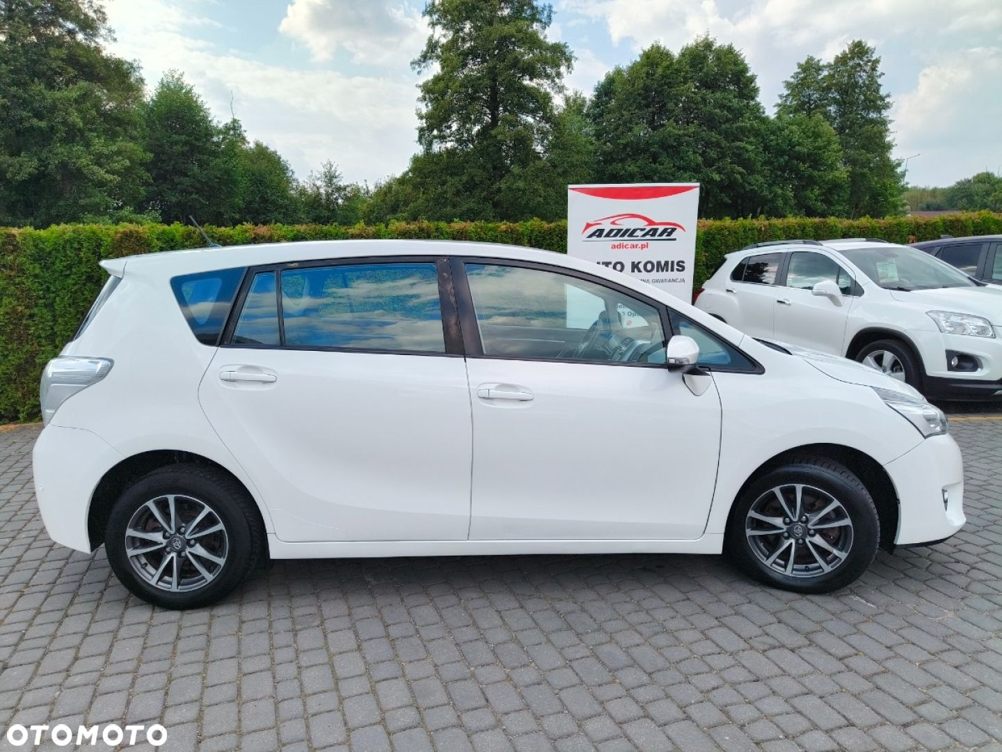 Toyota Verso - 5