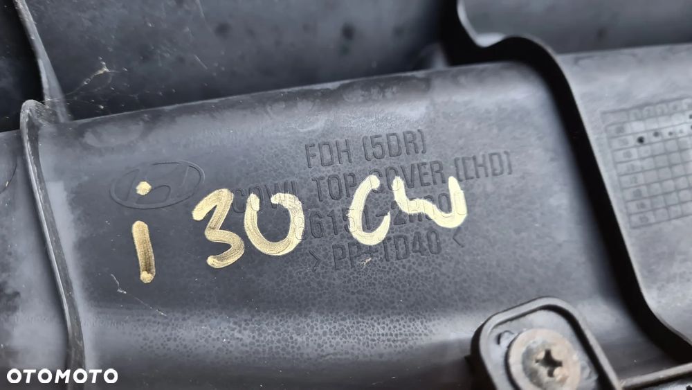 Hyundai I30 cw 1 FD listwa osłona podszybia mechanizmu wycieraczek przód - 9