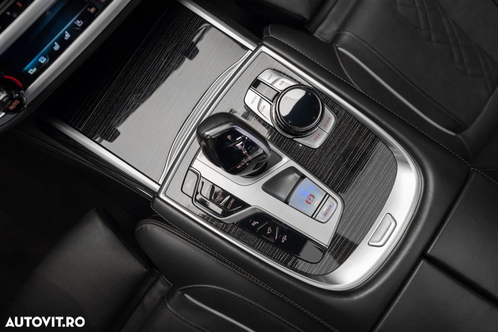BMW Seria 7 740d xDrive - 18