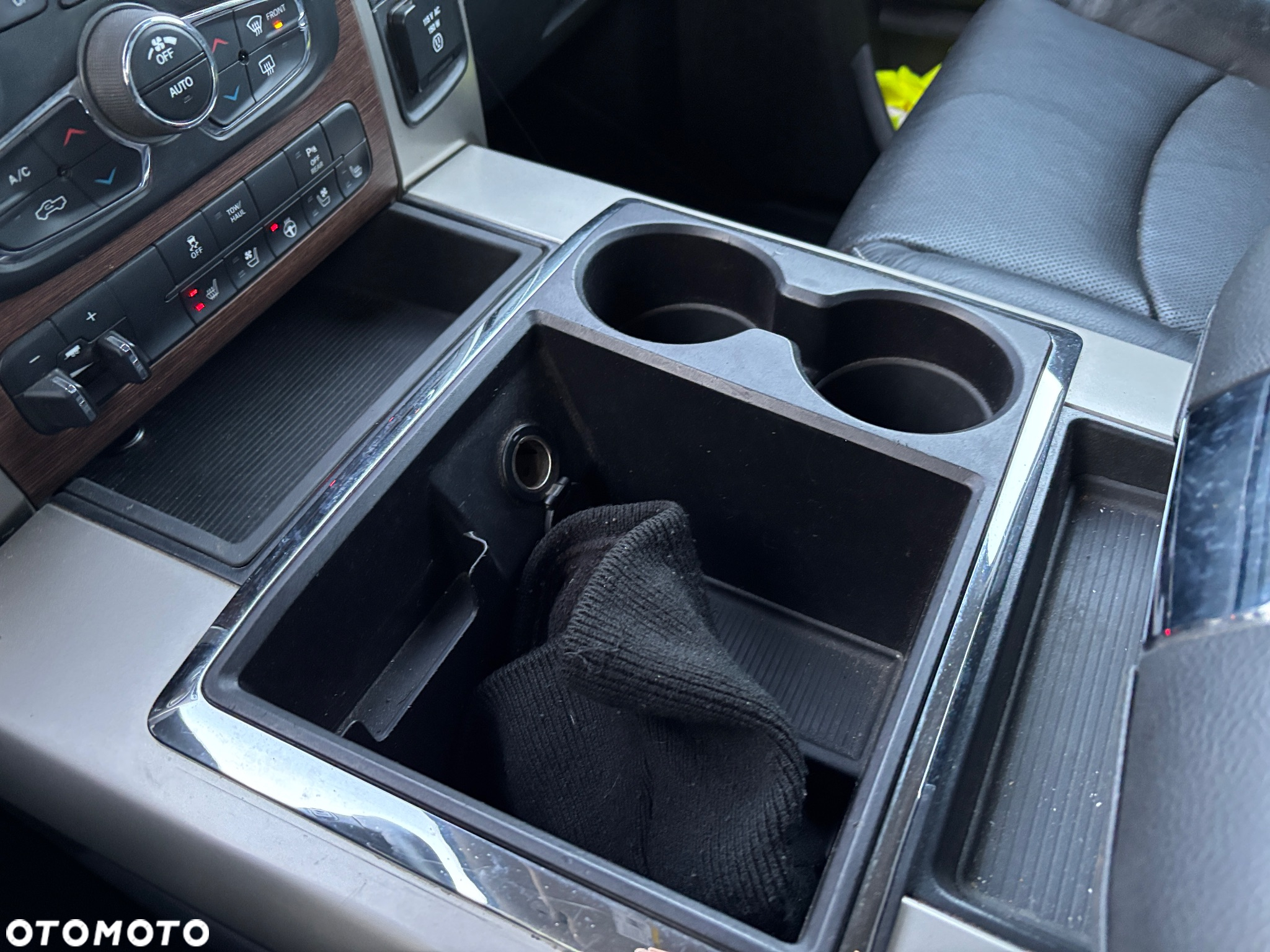 Dodge RAM 1500 5.7 4x4 - 28