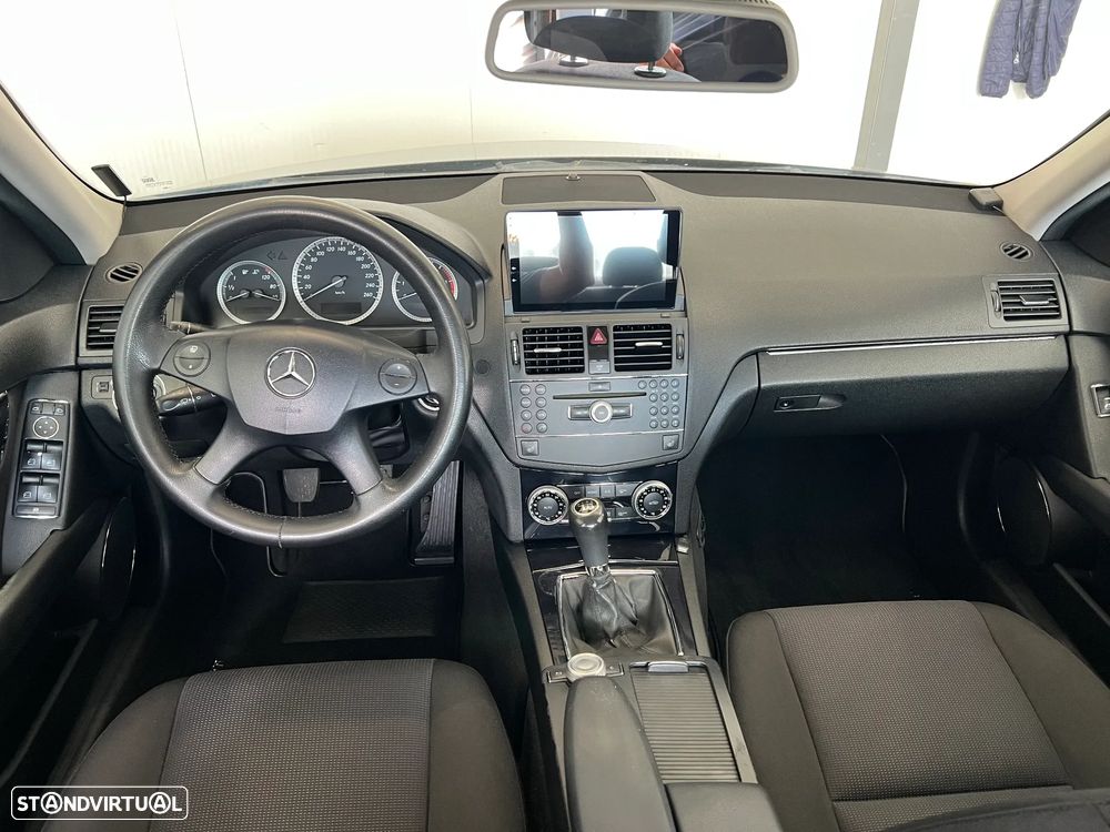 Mercedes-Benz C 200 CDi Classic - 14