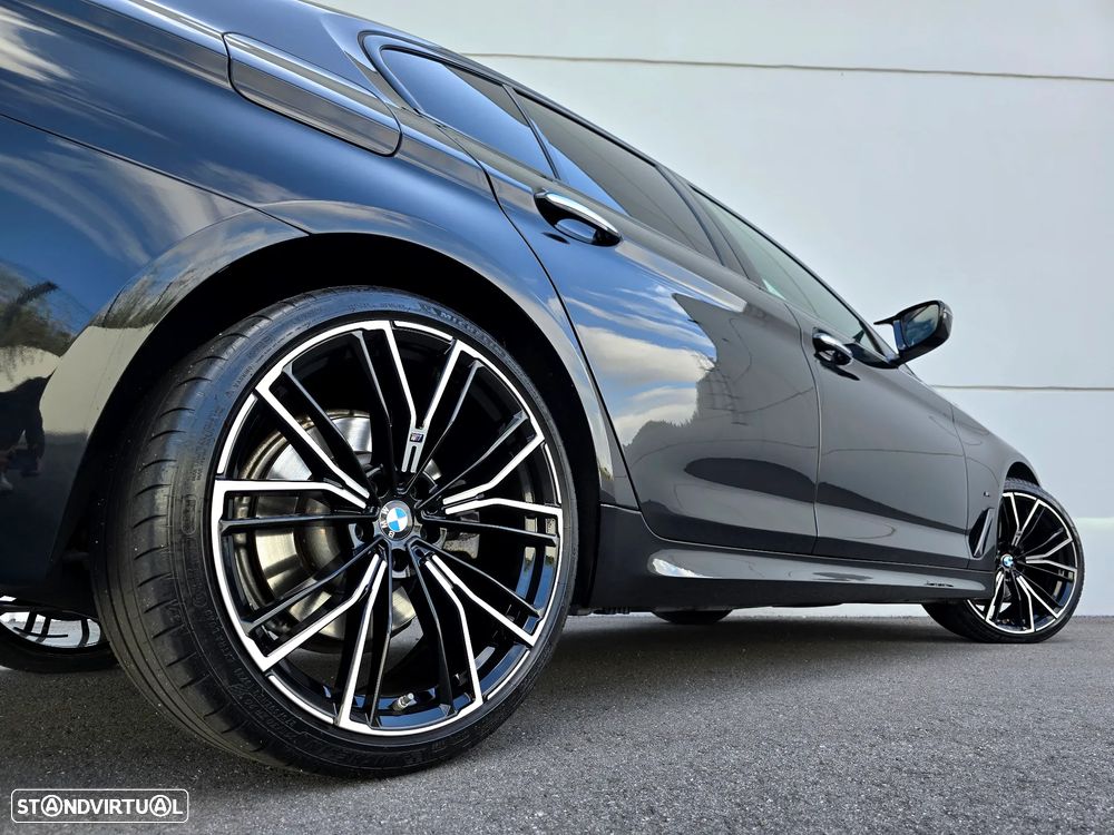 BMW 520 d Pack M Auto - 11