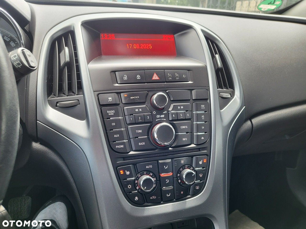 Opel Astra - 35