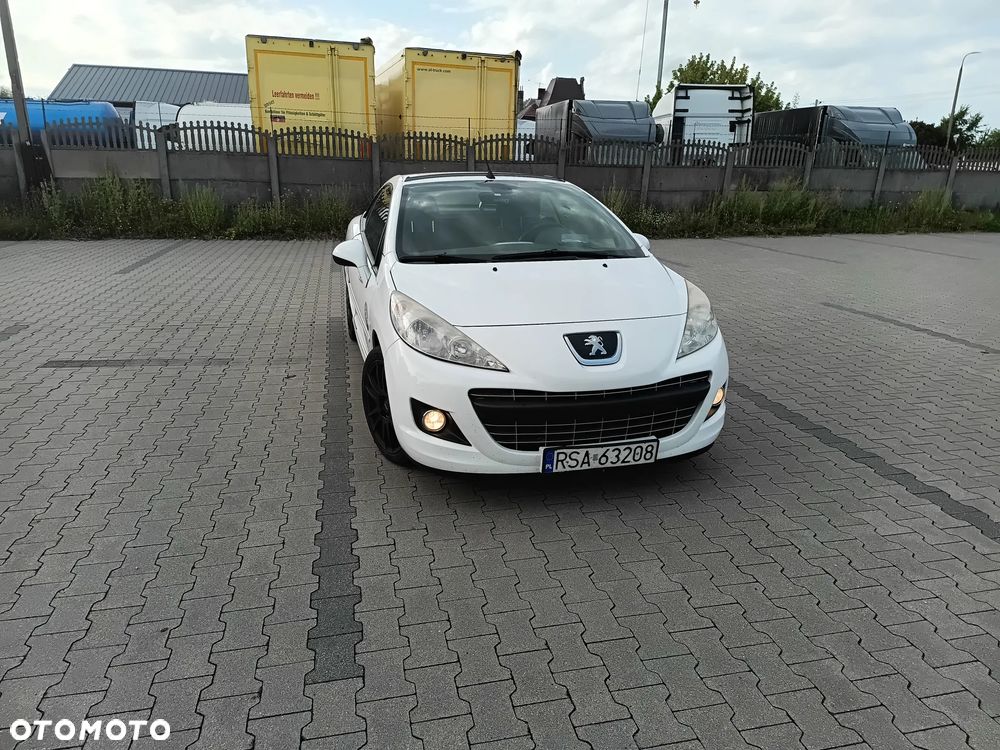 Peugeot 207 CC - 13