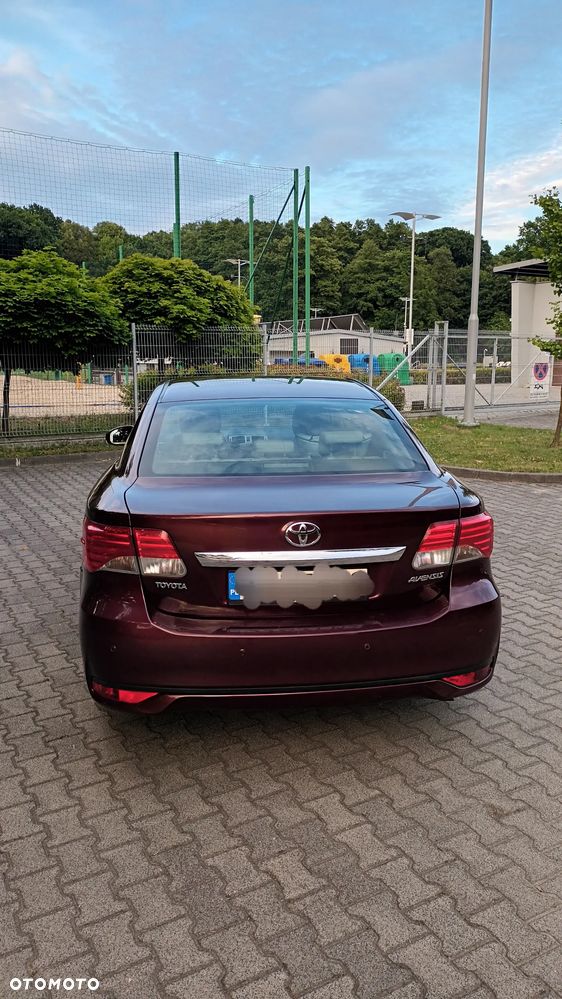 Toyota Avensis 1.8 Premium - 7