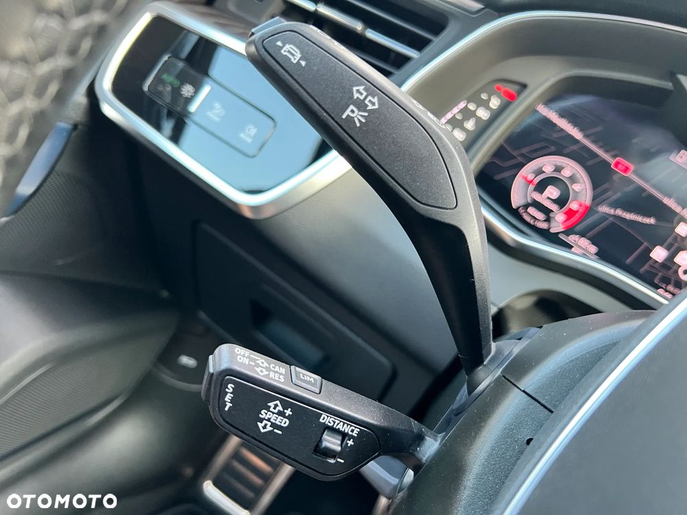 Audi A6 Avant 40 TDI quattro S tronic S line - 23