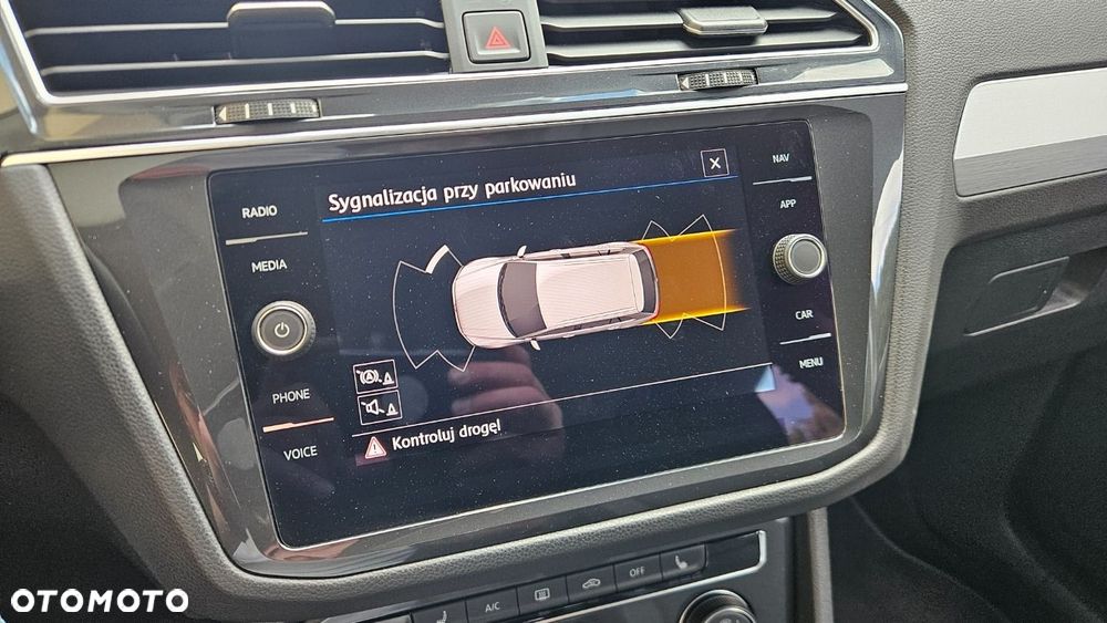 Volkswagen Tiguan 2.0 TDI Life Plus DSG - 28
