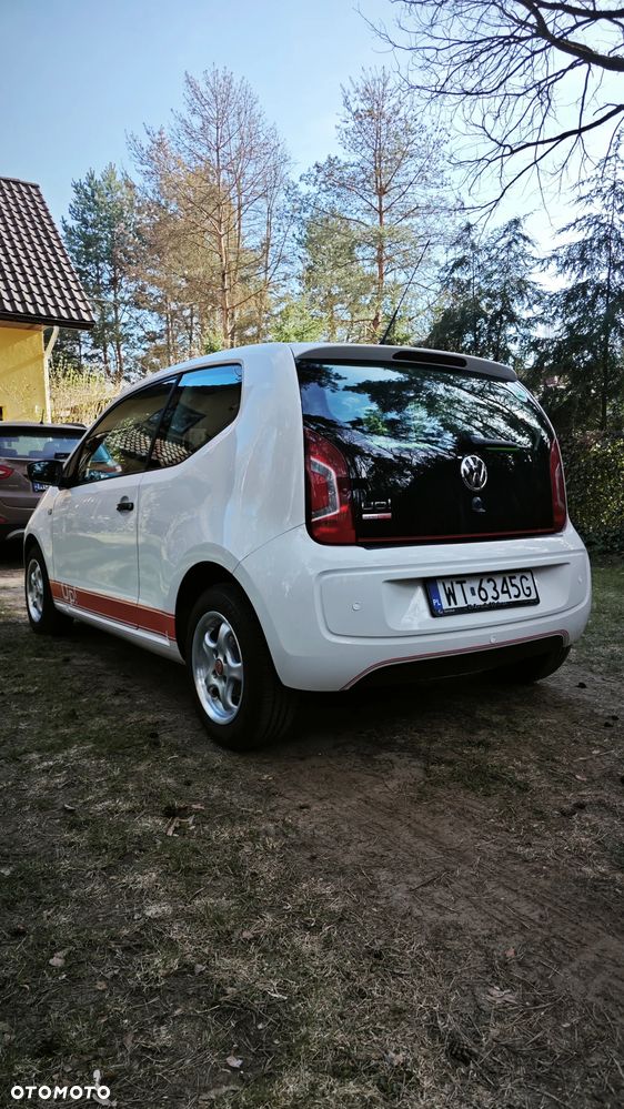 Volkswagen up! Standard - 4