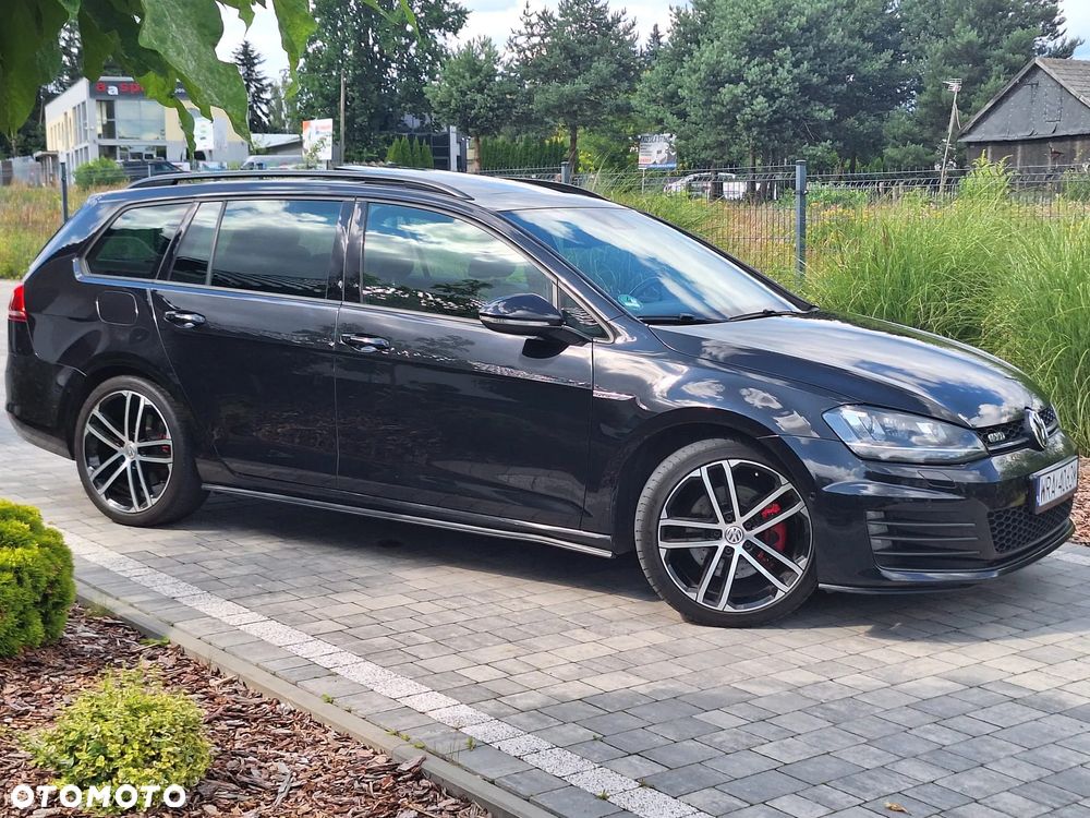 Volkswagen Golf GTD 2.0 TDI SCR DSG - 9