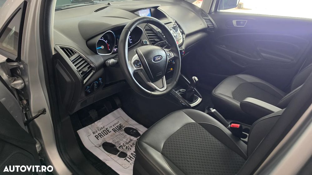 Ford EcoSport - 8