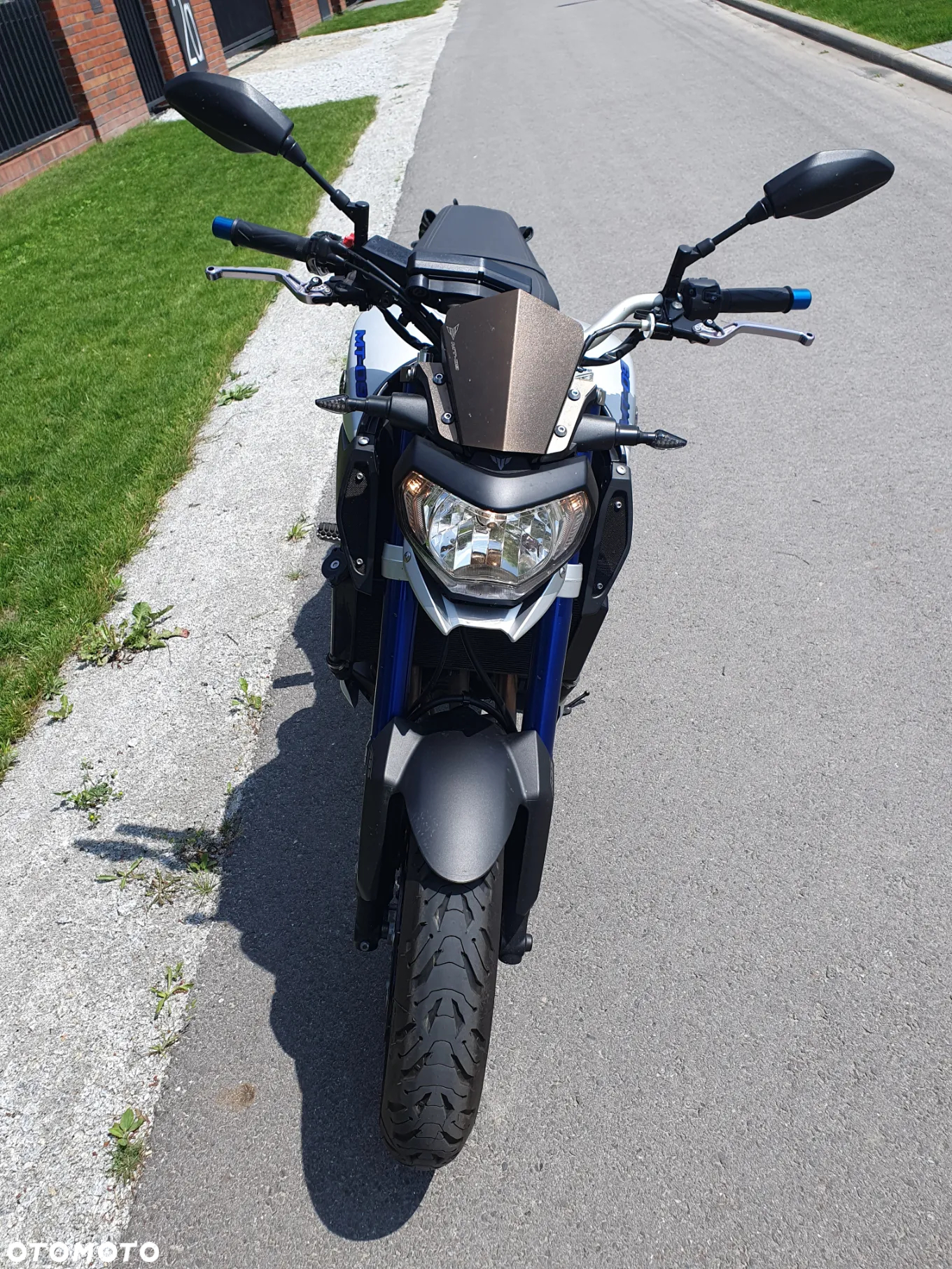 Yamaha MT - 6