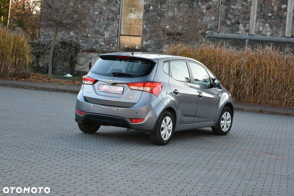 Hyundai ix20 - 5