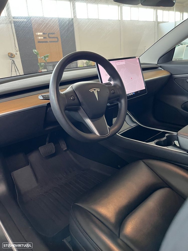 Tesla Model 3 Standard Range Plus RWD - 5