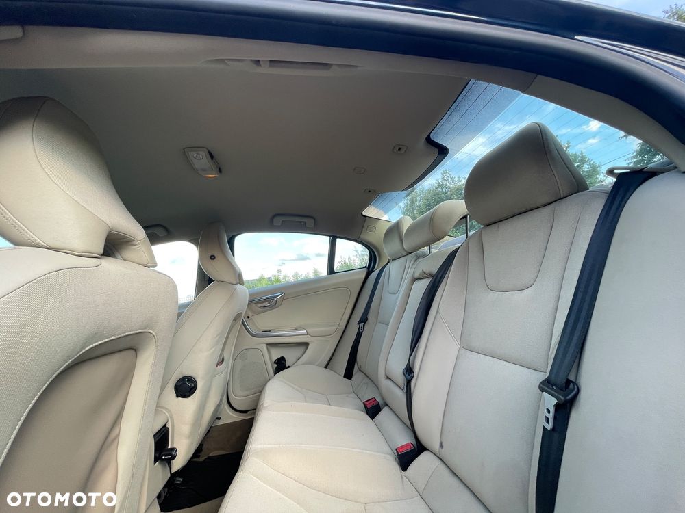 Volvo S60 D3 Kinetic - 10