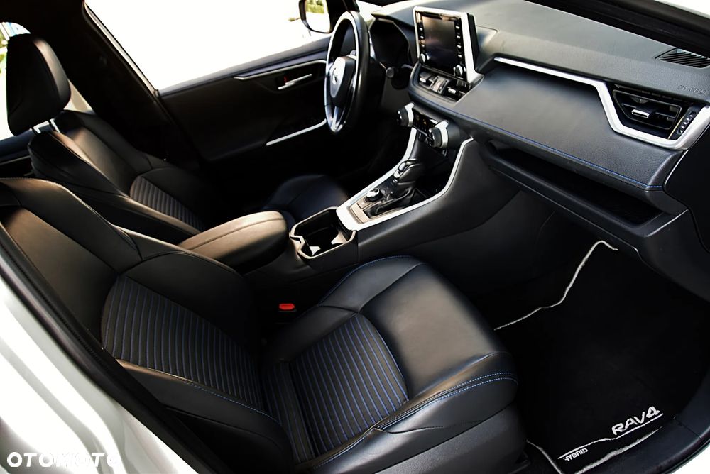 Toyota RAV4 2.5 Hybrid Selection 4x4 - 18