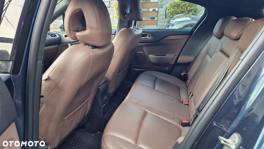 Citroën DS4 1.6 THP SportChic - 11