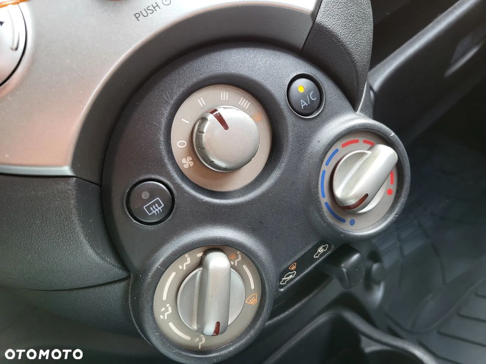Nissan Micra - 14