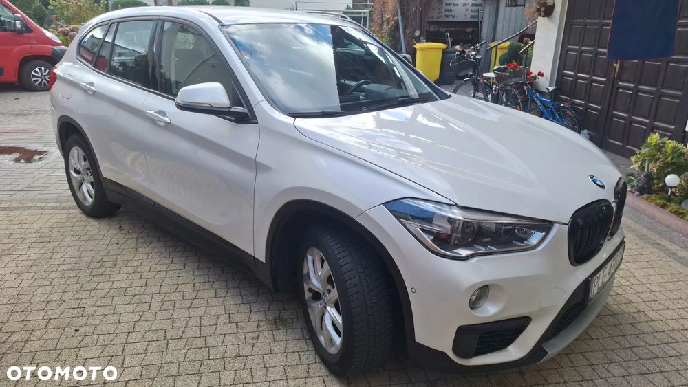 BMW X1 sDrive18d Advantage - 1