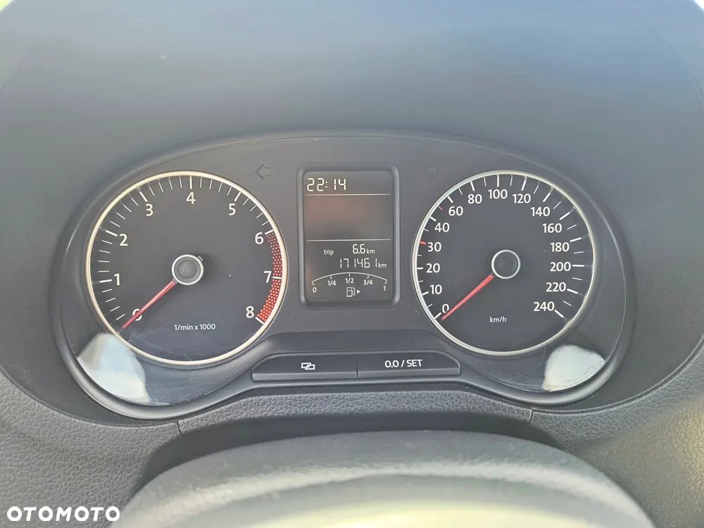 Volkswagen Polo 1.2 Style - 38