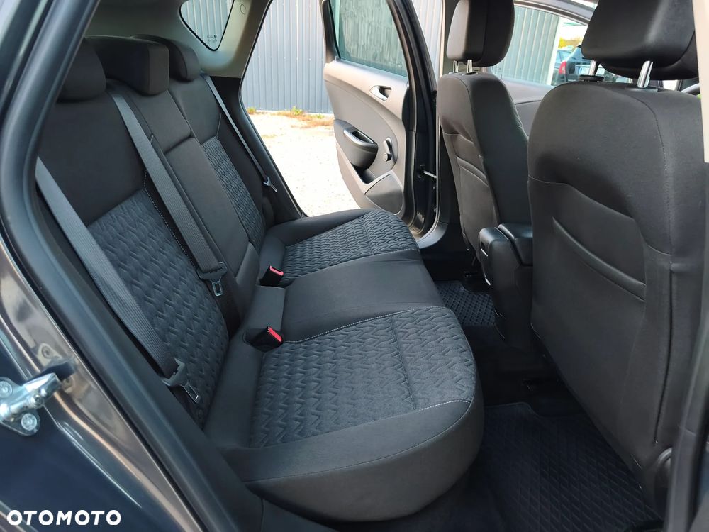 Opel Astra - 20