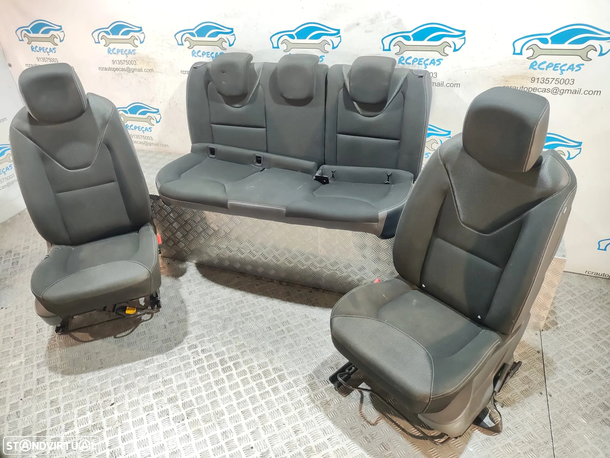 Conjunto Bancos Tecido Renault Clio IV 4 - 2