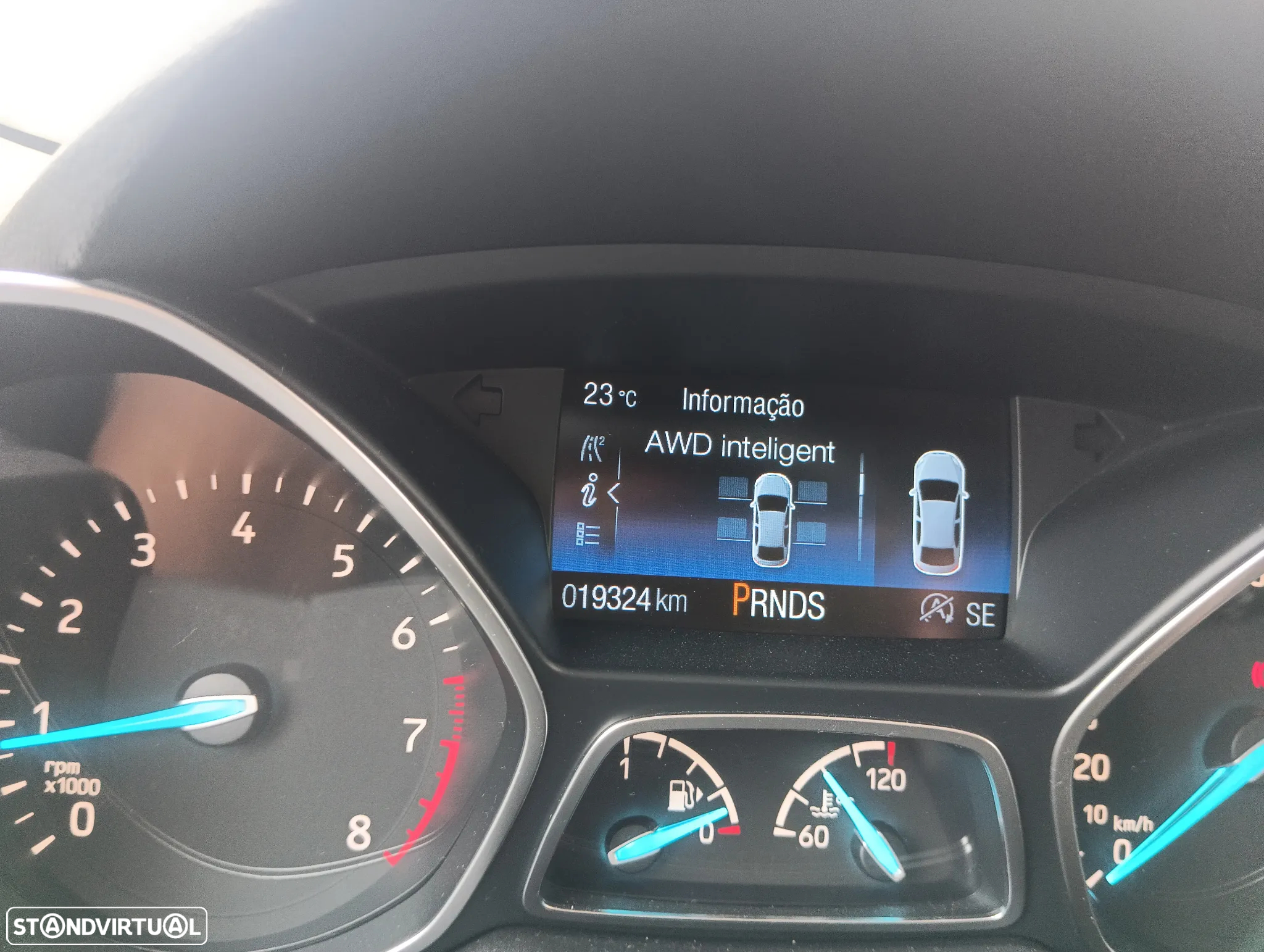 Ford Kuga 1.5 EcoBoost Titanium 4WD Powershift - 13
